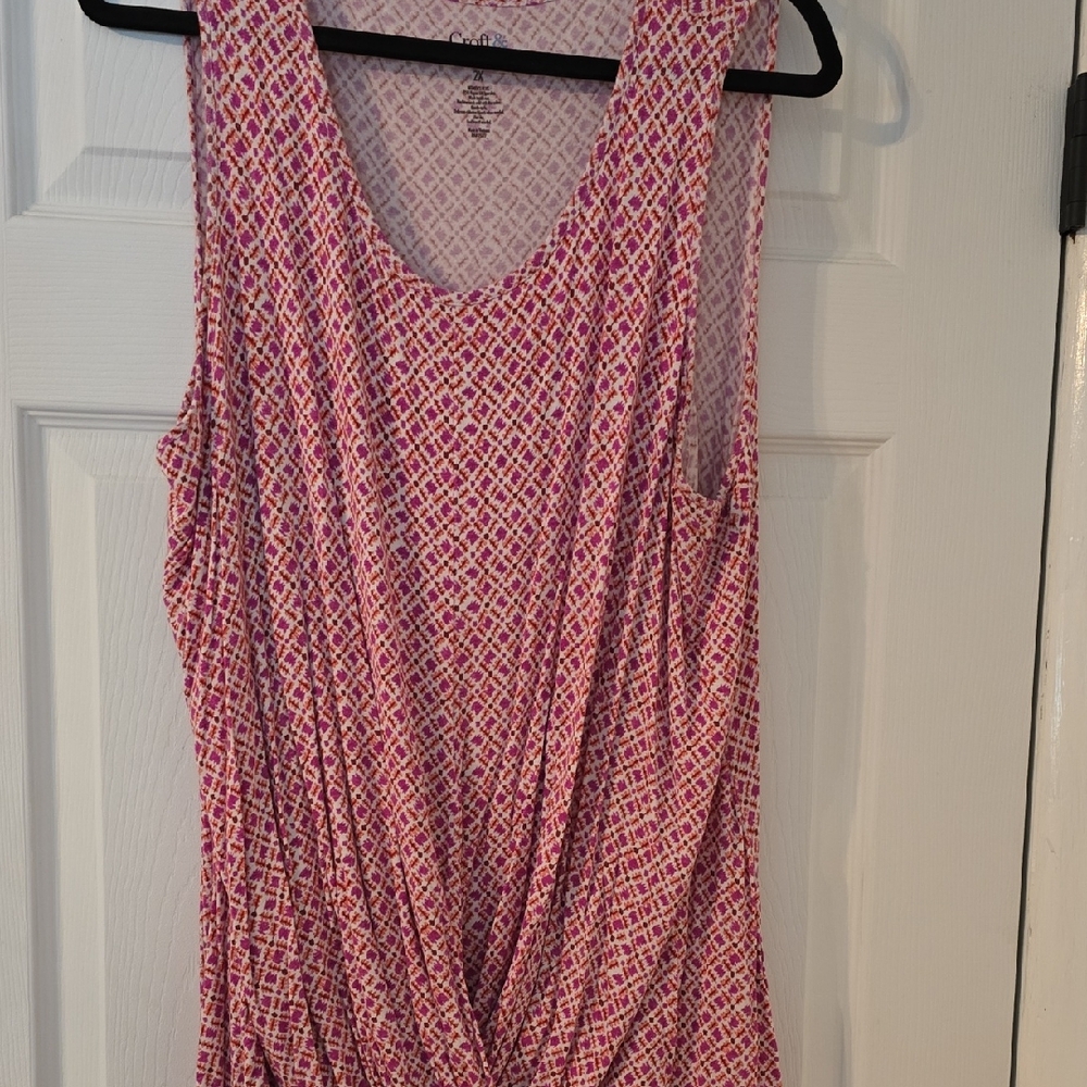 Croft & Barrow Pink and White Tank Top